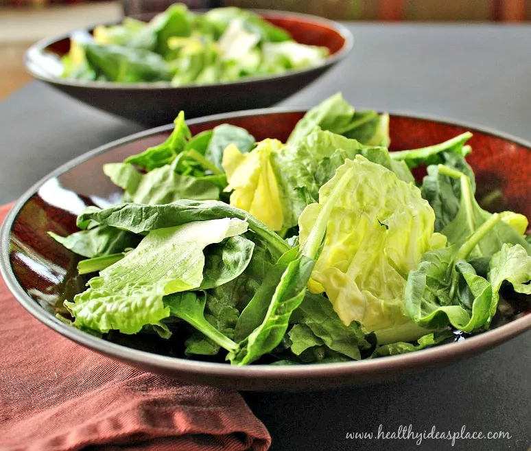 Mediterranean Salad with Grilled Chicken