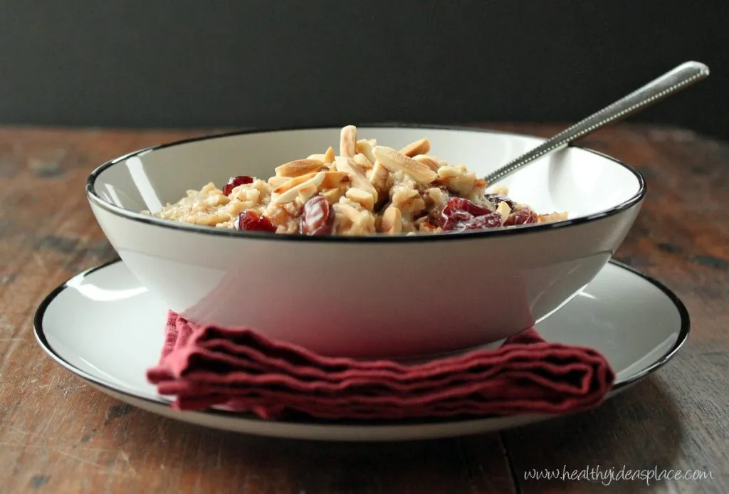 Cherry Vanilla Overnight Oats