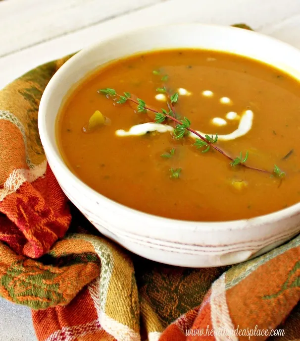 Butternut Squash Soup with White Beans and Broccoli