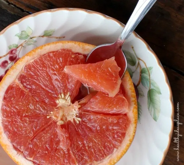 Broiled grapefruit