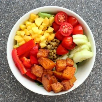 Fall Salad Bowl with Roast Butternut Squash is a delight to the palette. Filled with nourishing veggies, chicken, freekeh, and butternut squash, it's a taste of fall for a meal.
