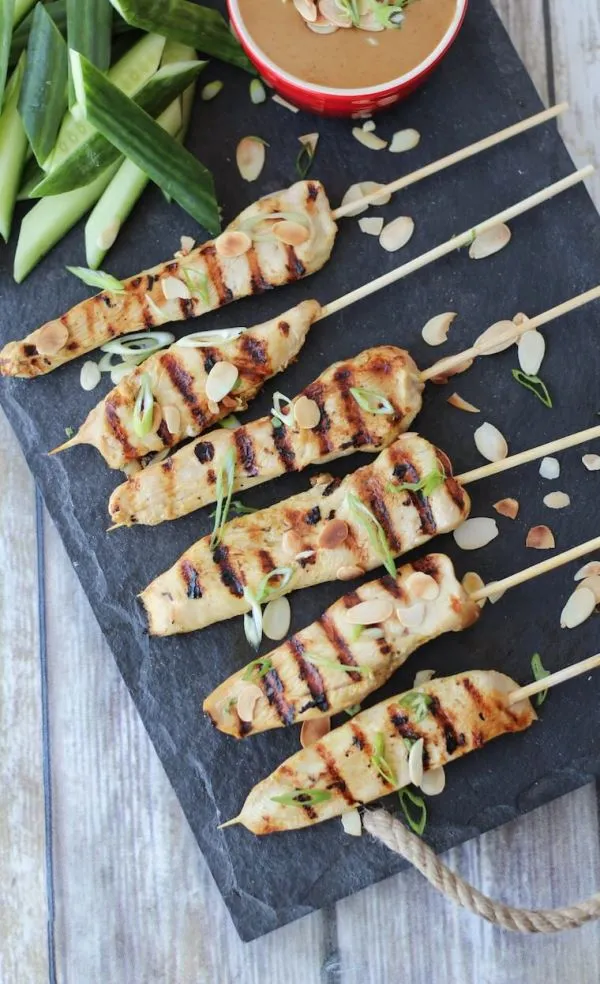 26 Wedding Reception Appetizer Ideas - Keep your guests from getting too hungry after the ceremony with these 26 delicious appetizers.