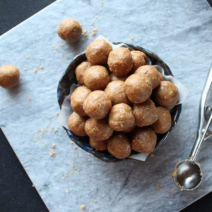 Peanut Butter Cookie Dough Energy Bites - Tastes like peanut butter cookie dough but have more to offer nutritionally than traditional cookie dough. They’re great for a quick snack or treat in the afternoon, or a pre- or post-workout fuel for your body.